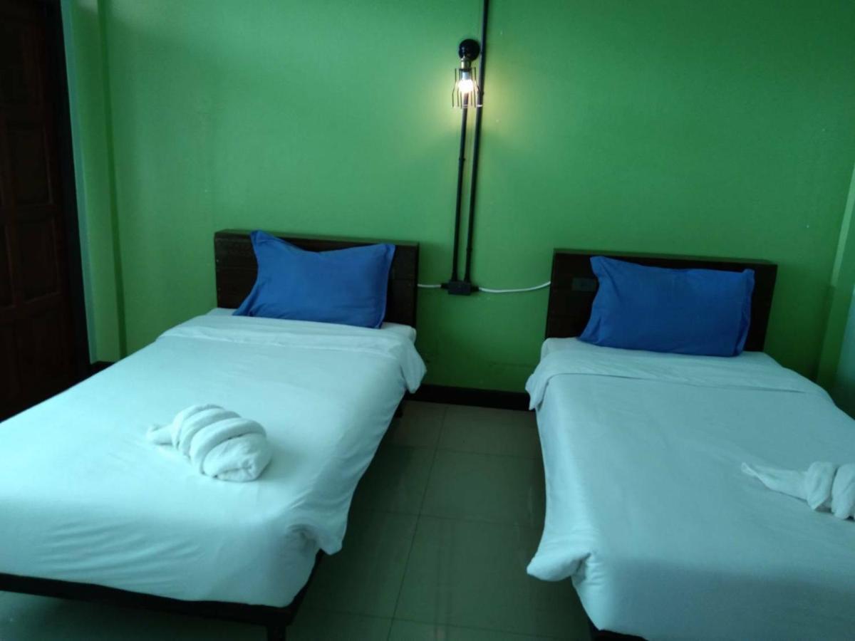 Usabuy Trang Bagian luar foto